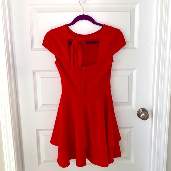 red tie back dress - Picture 2 of 3
